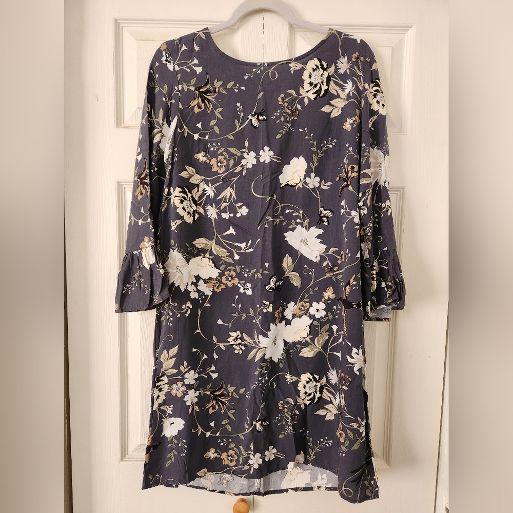 Old Navy Dress - Picture 1 of 9